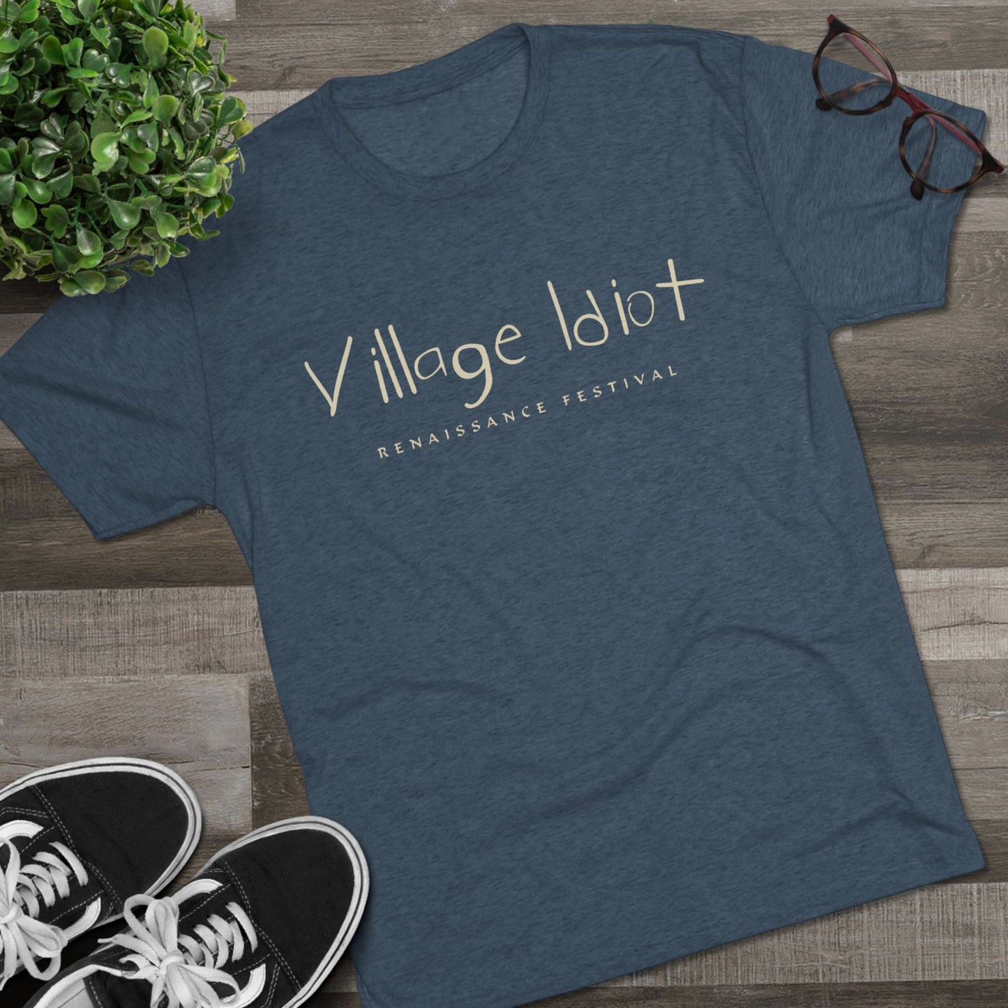 Village Idiot -T-Shirt